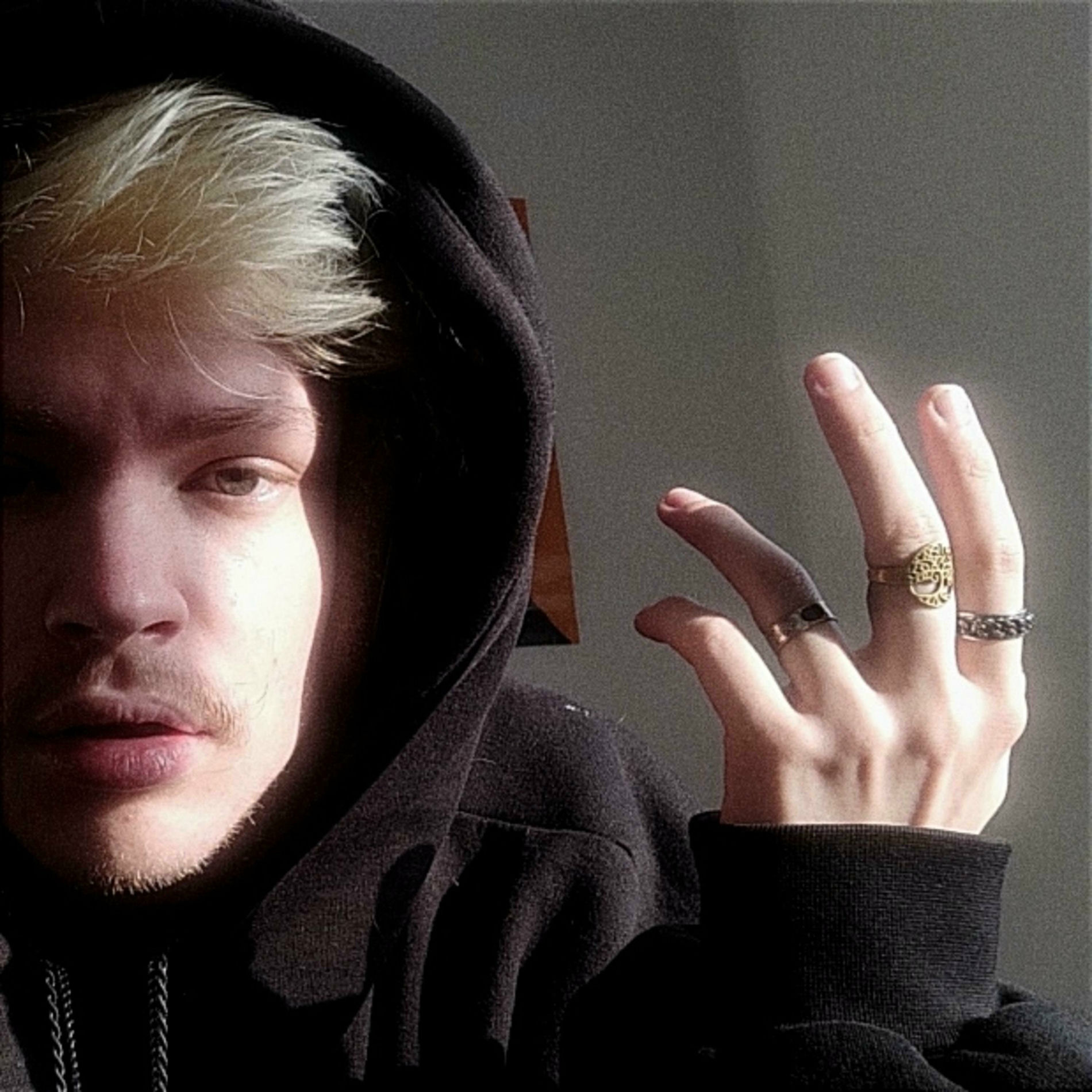 Album cover of numb