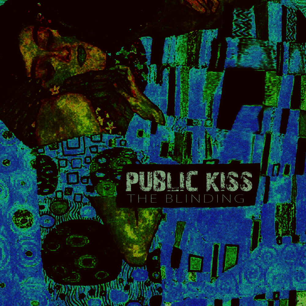 Picture of Public Kiss