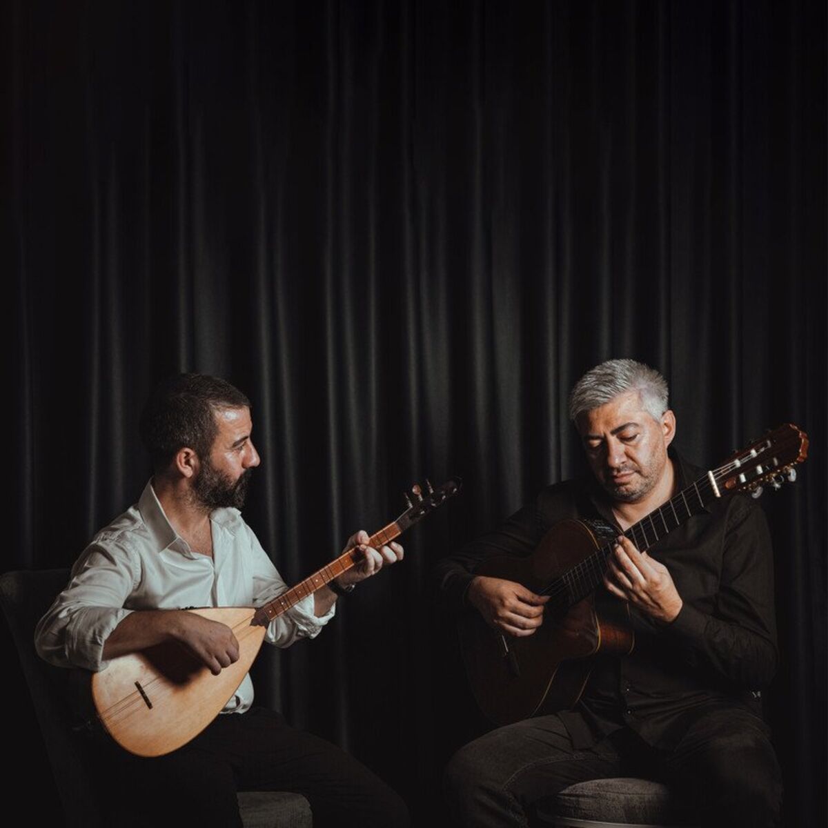 Album cover of Akşam Olur Karanlığa Kalırsın