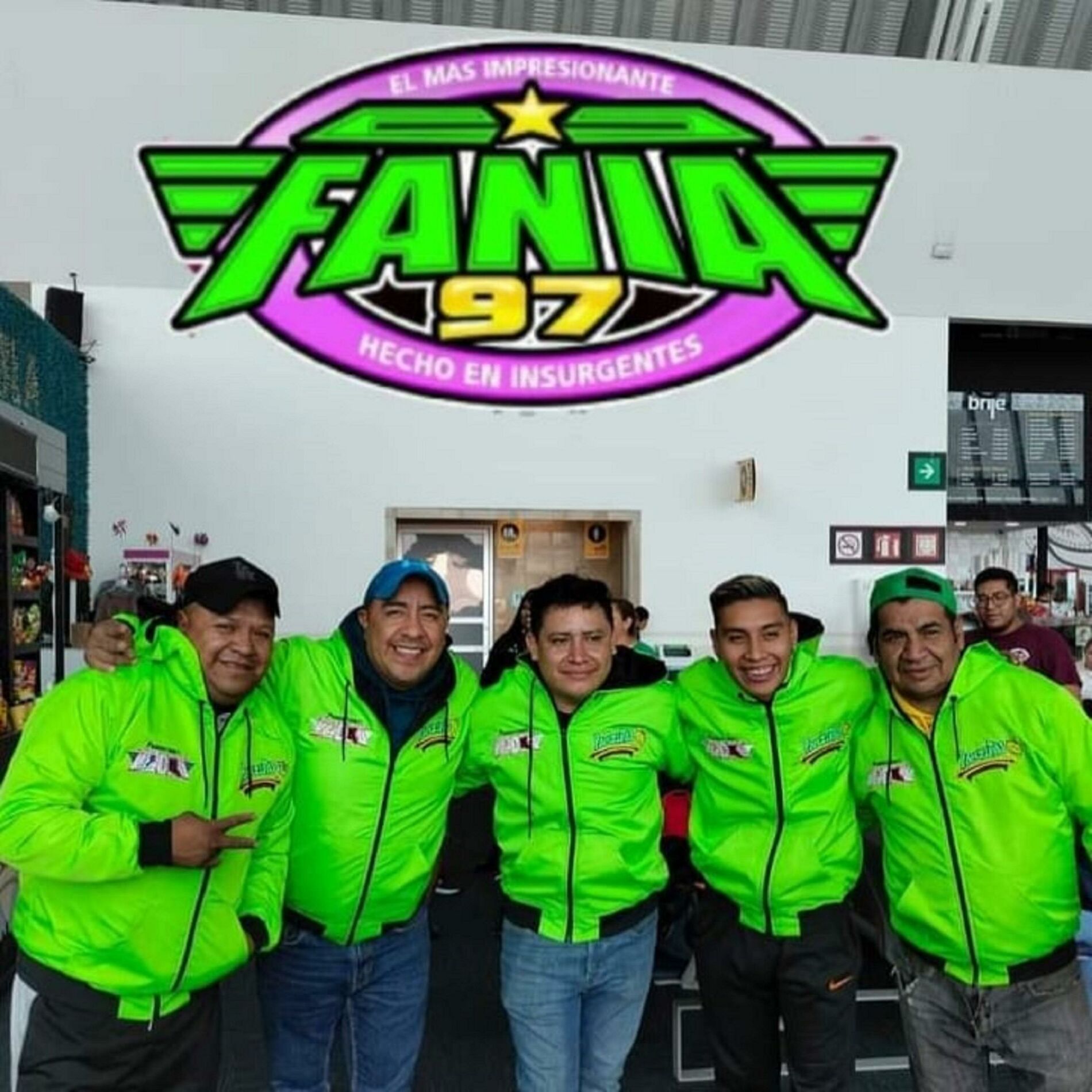 Album cover of La Cumbia De Los Pajaritos (En Vivo) (En vivo)