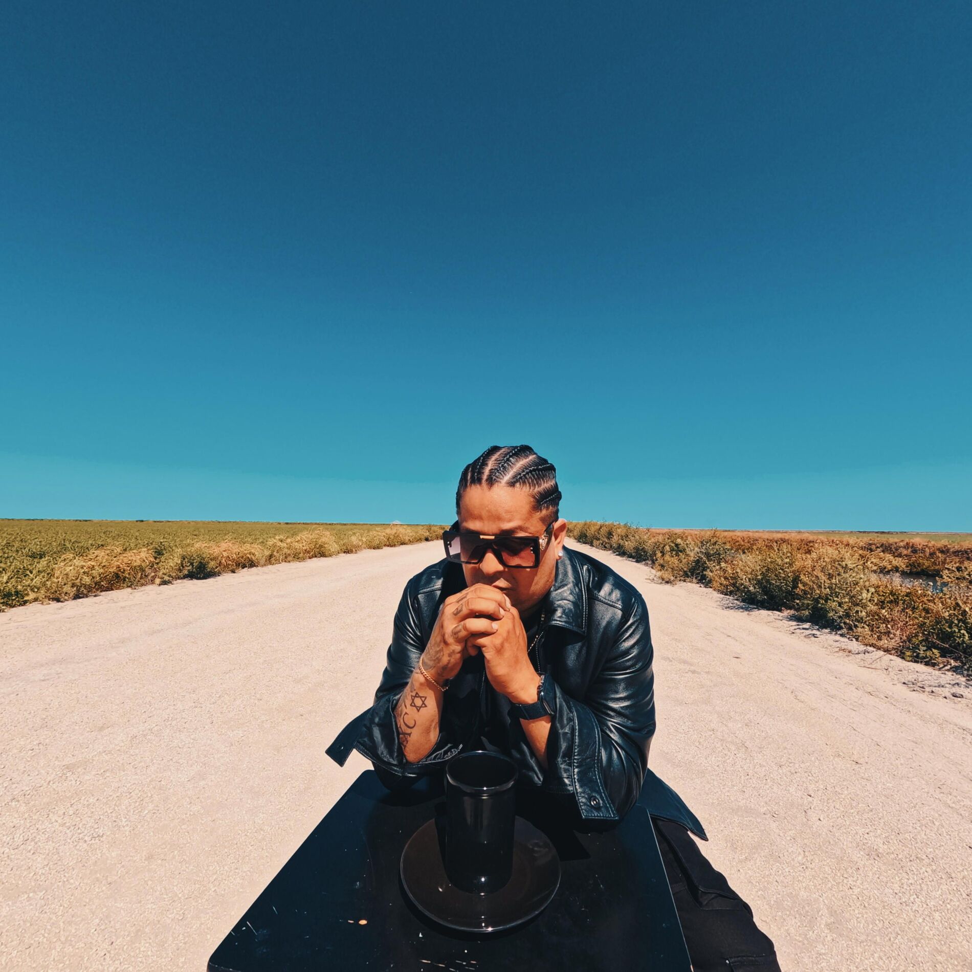 Album cover of Tumbalo LLR