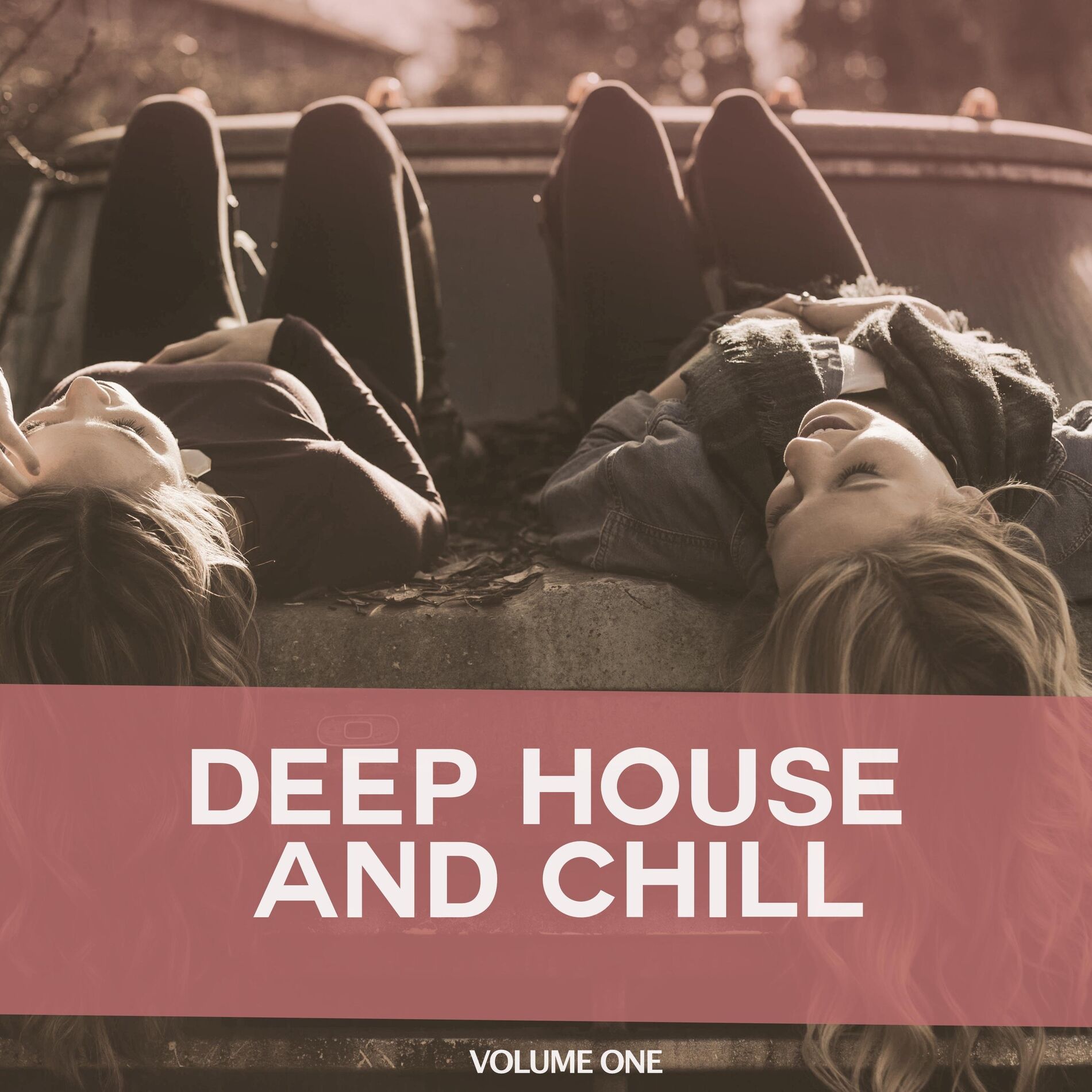 Album cover of Deep House and Chill, Vol. 1