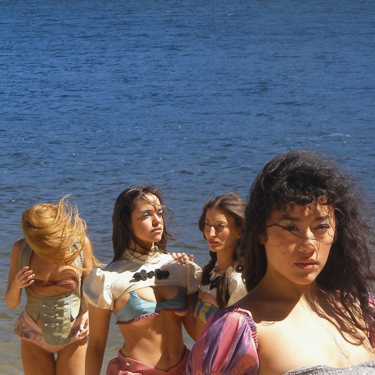 Album cover of mis amigos