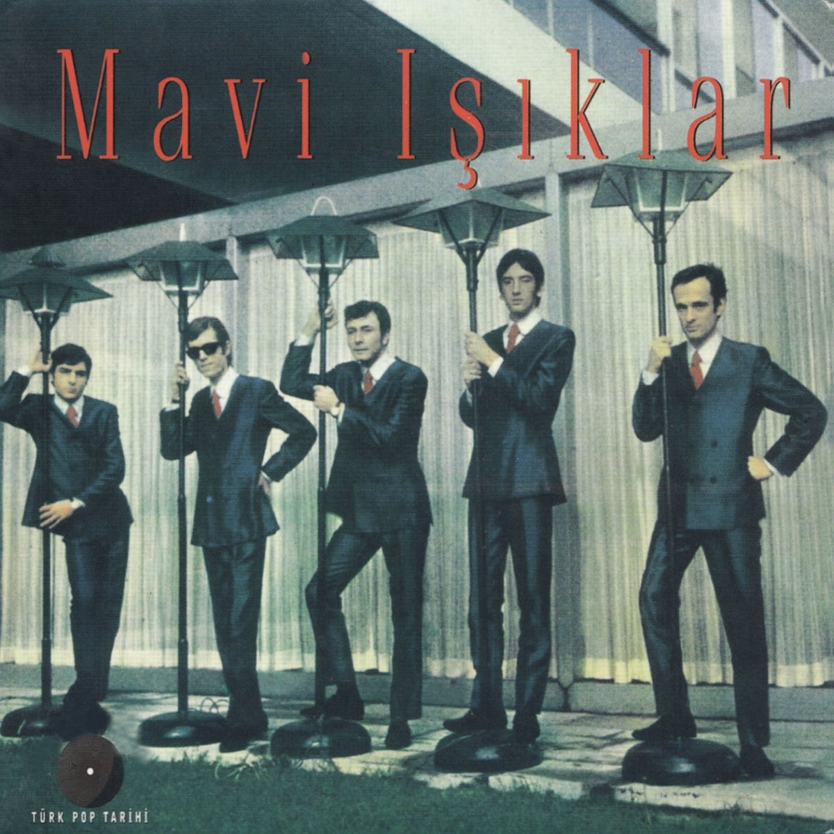 Album picture of Mavi Işıklar - Türk Pop Tarihi