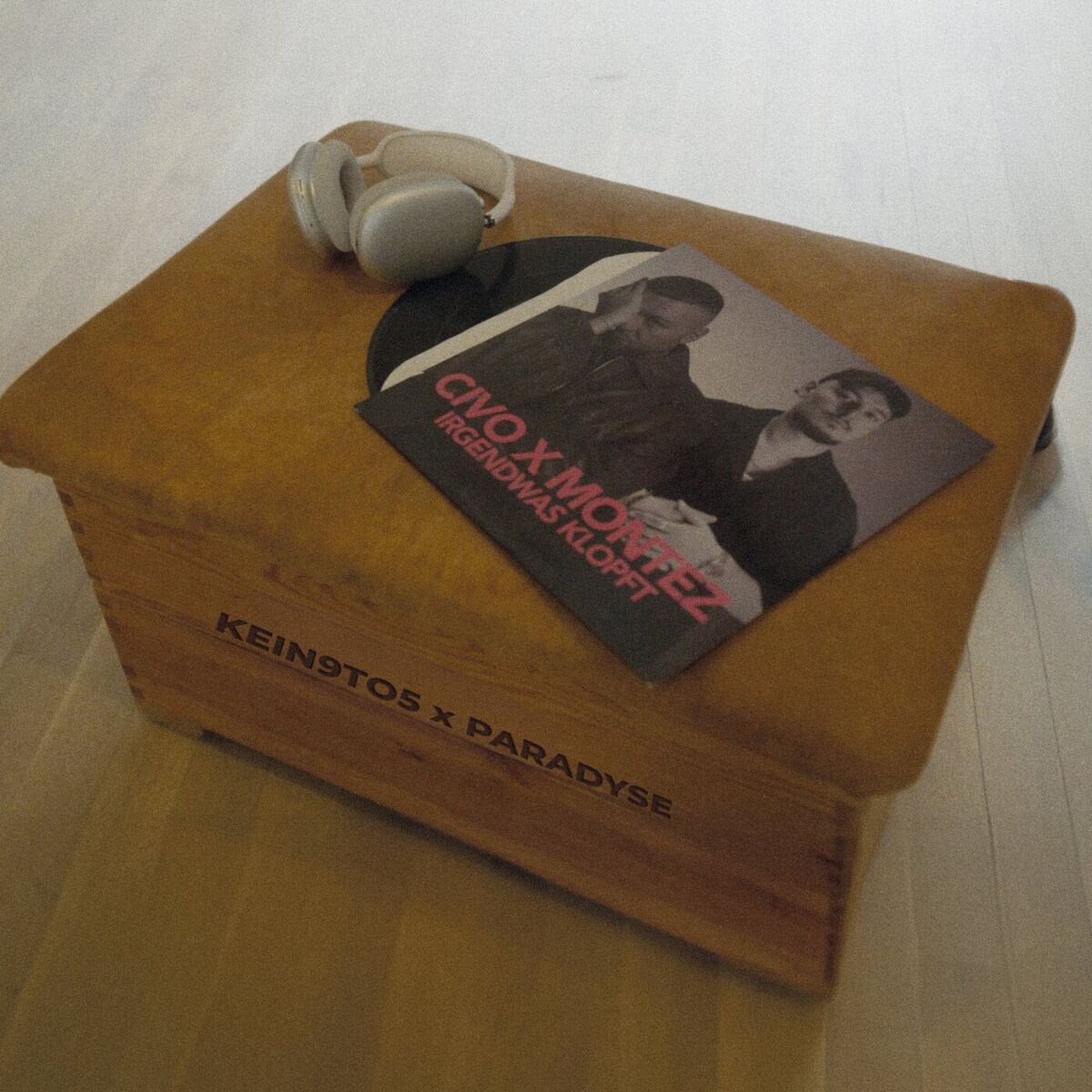 Album cover of Irgendwas klopft