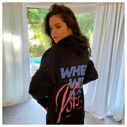 Cover of Selena x Votes