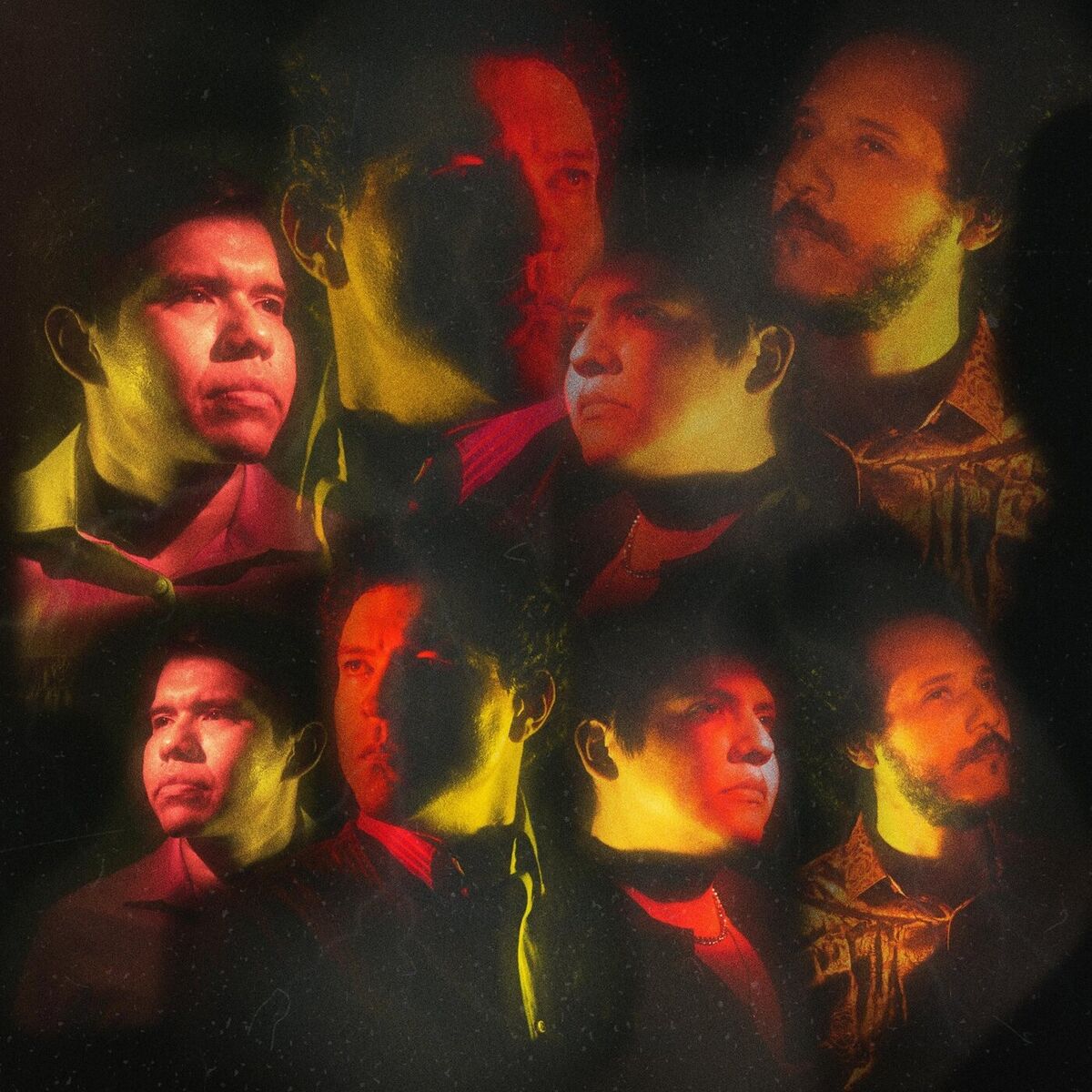 Album cover of Extraños