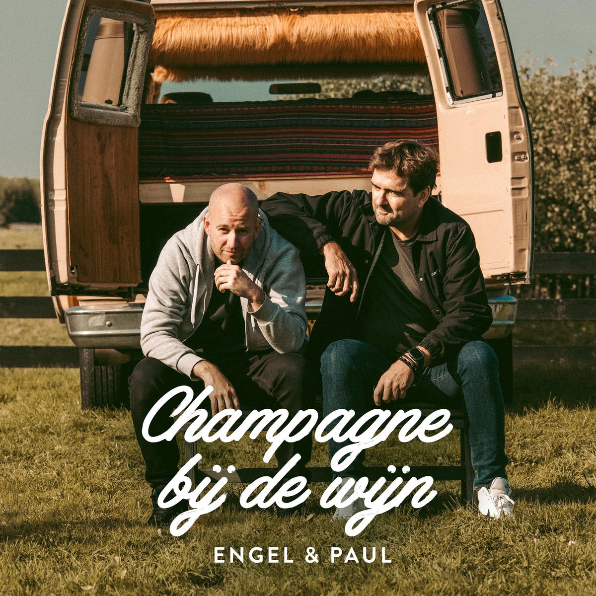 Album cover of Champagne Bij De Wijn