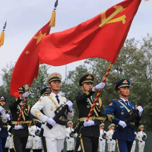 鲜红的党旗—中央民族乐团桑康唱