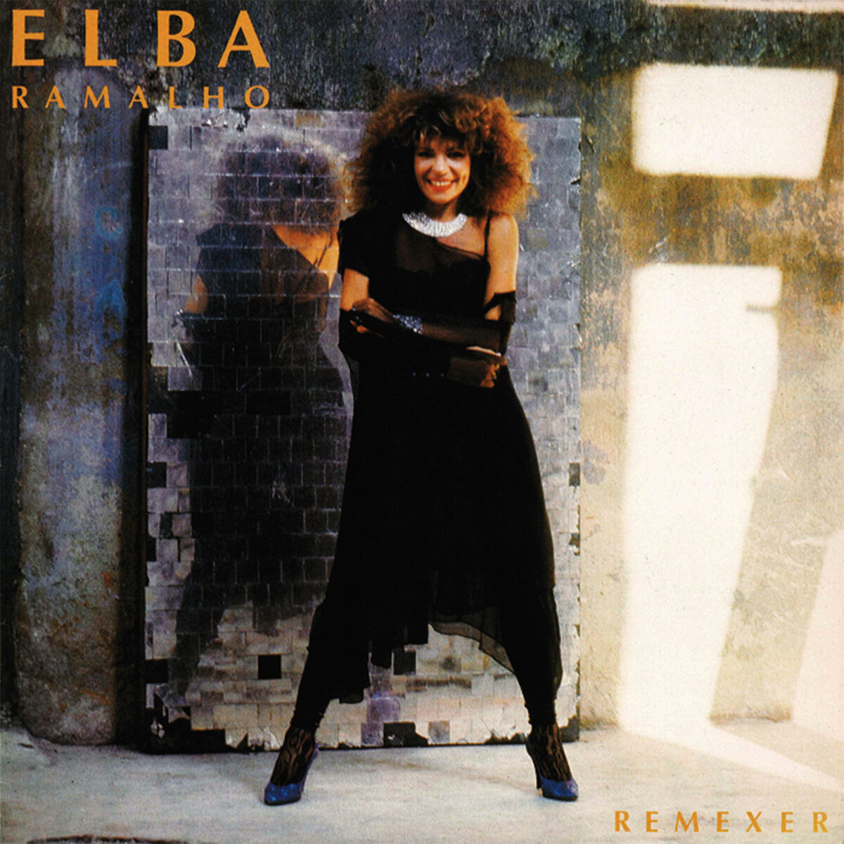 Album cover of Remexer