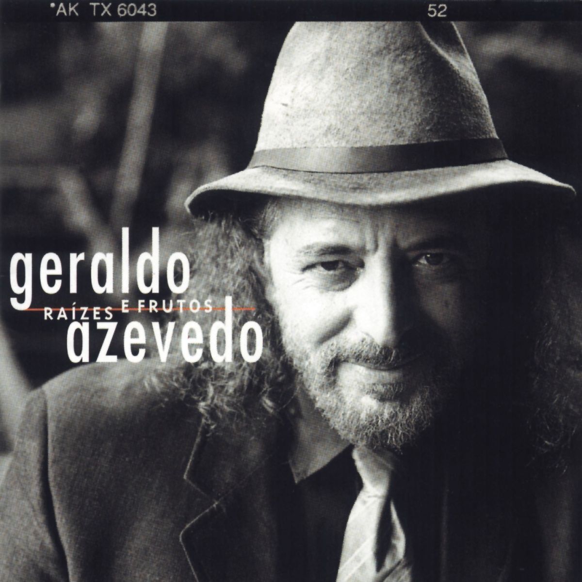 Album cover of Raízes e Frutos