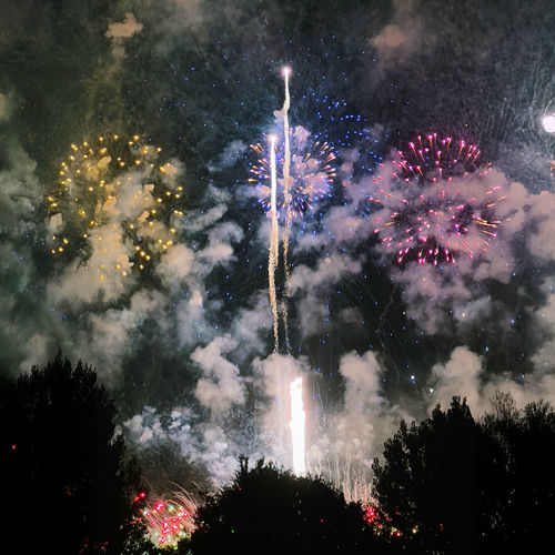 Adore – I LOVE YOU NOW (21) – Single