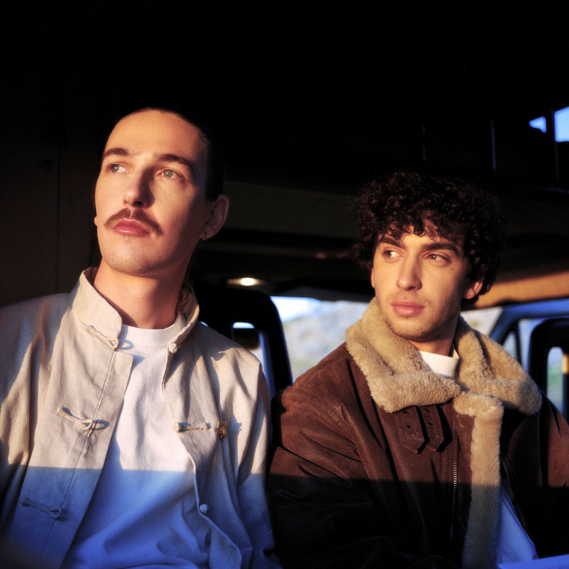 Album cover of quelque chose