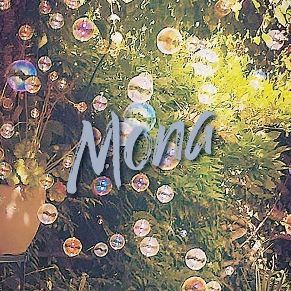 Album cover of Mona