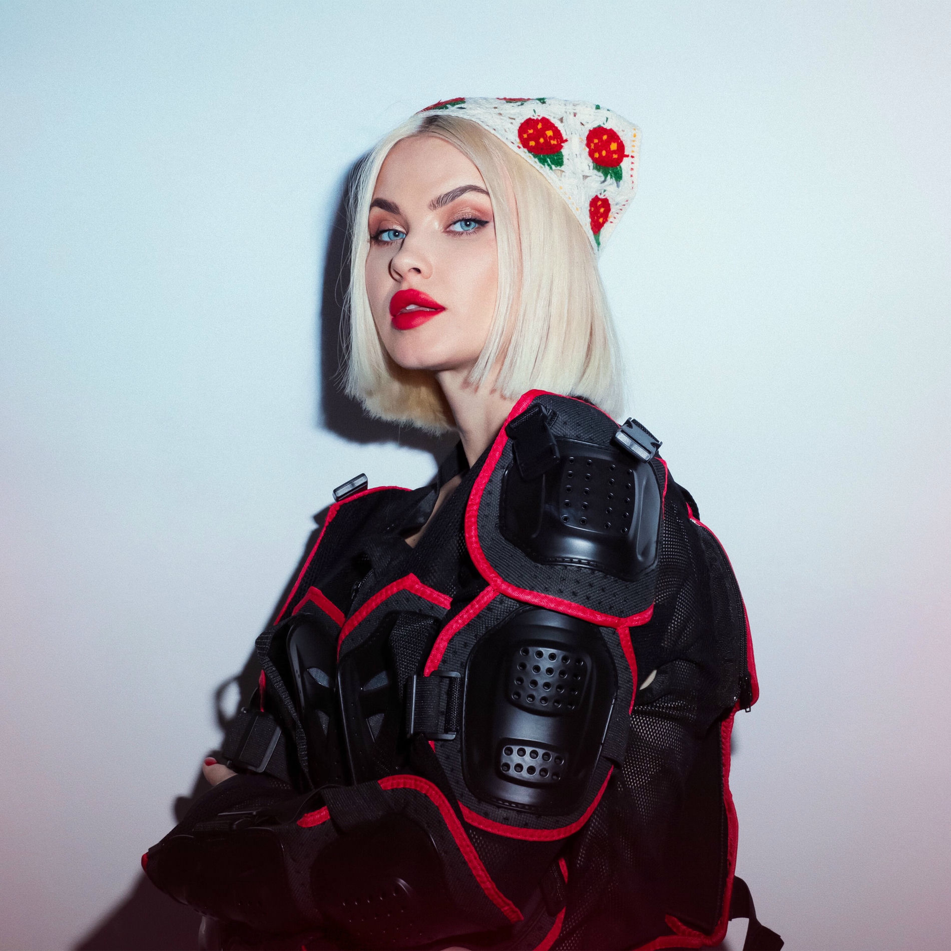 Album cover of В саду