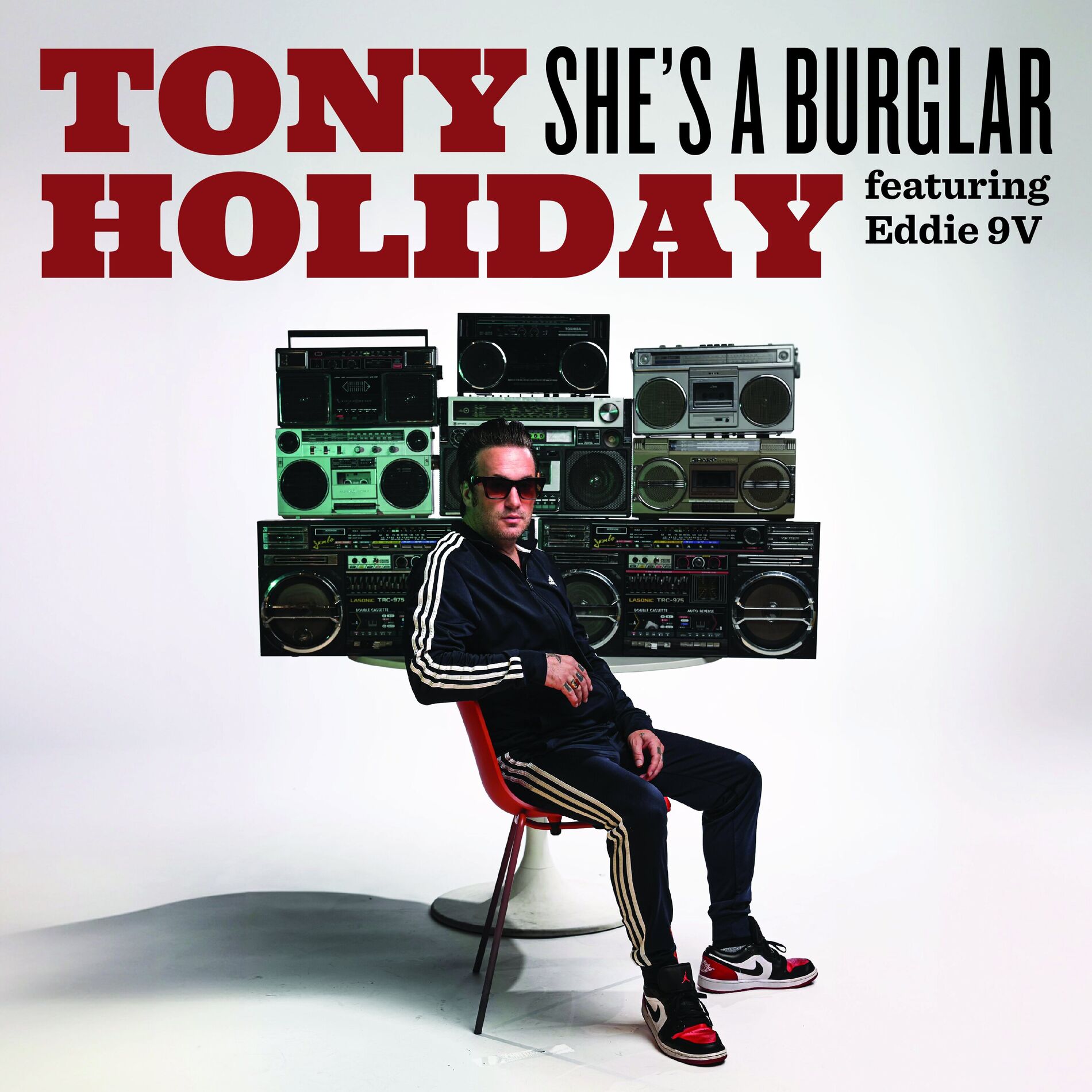 Album cover of She's A Burglar
