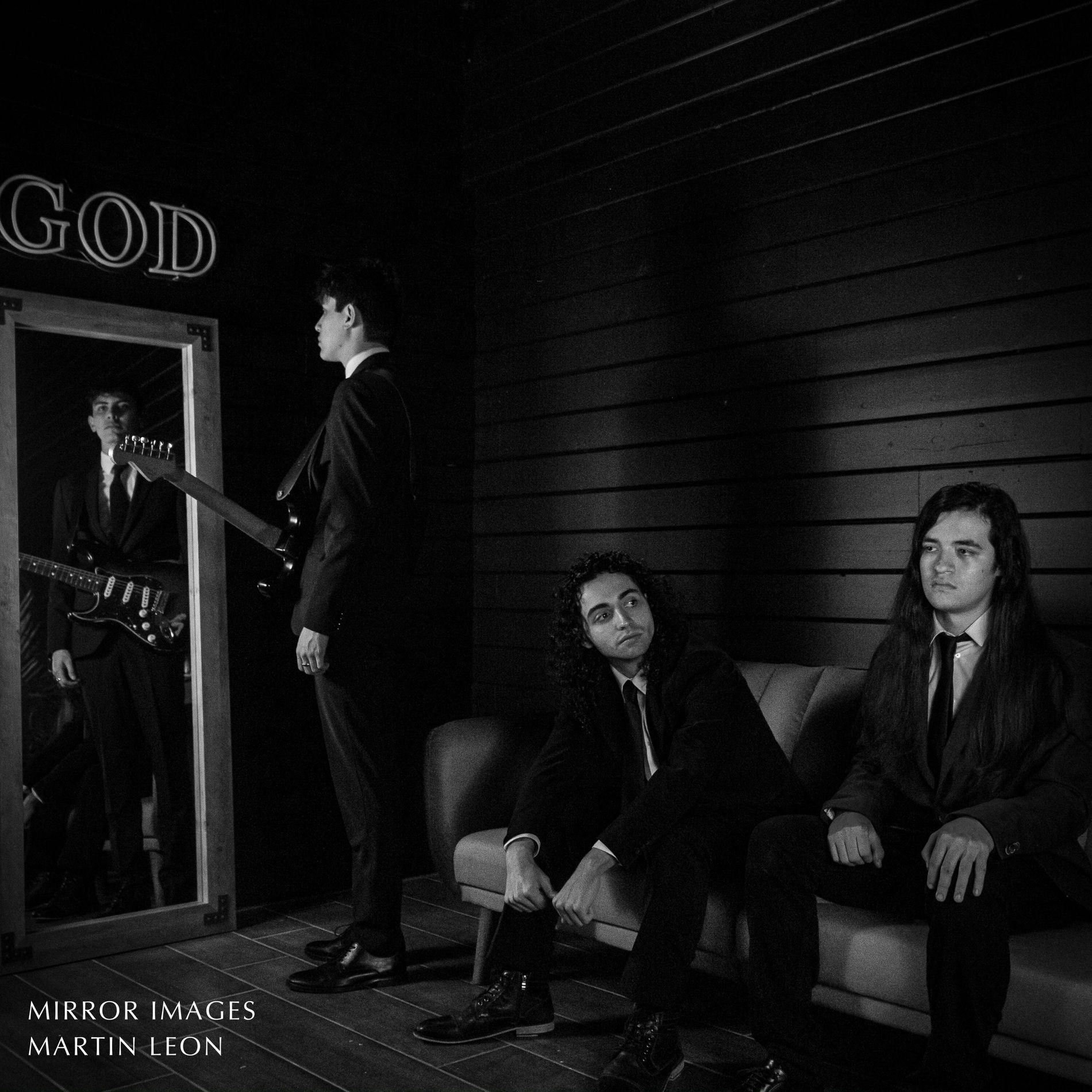 Album cover of MIRROR IMAGES