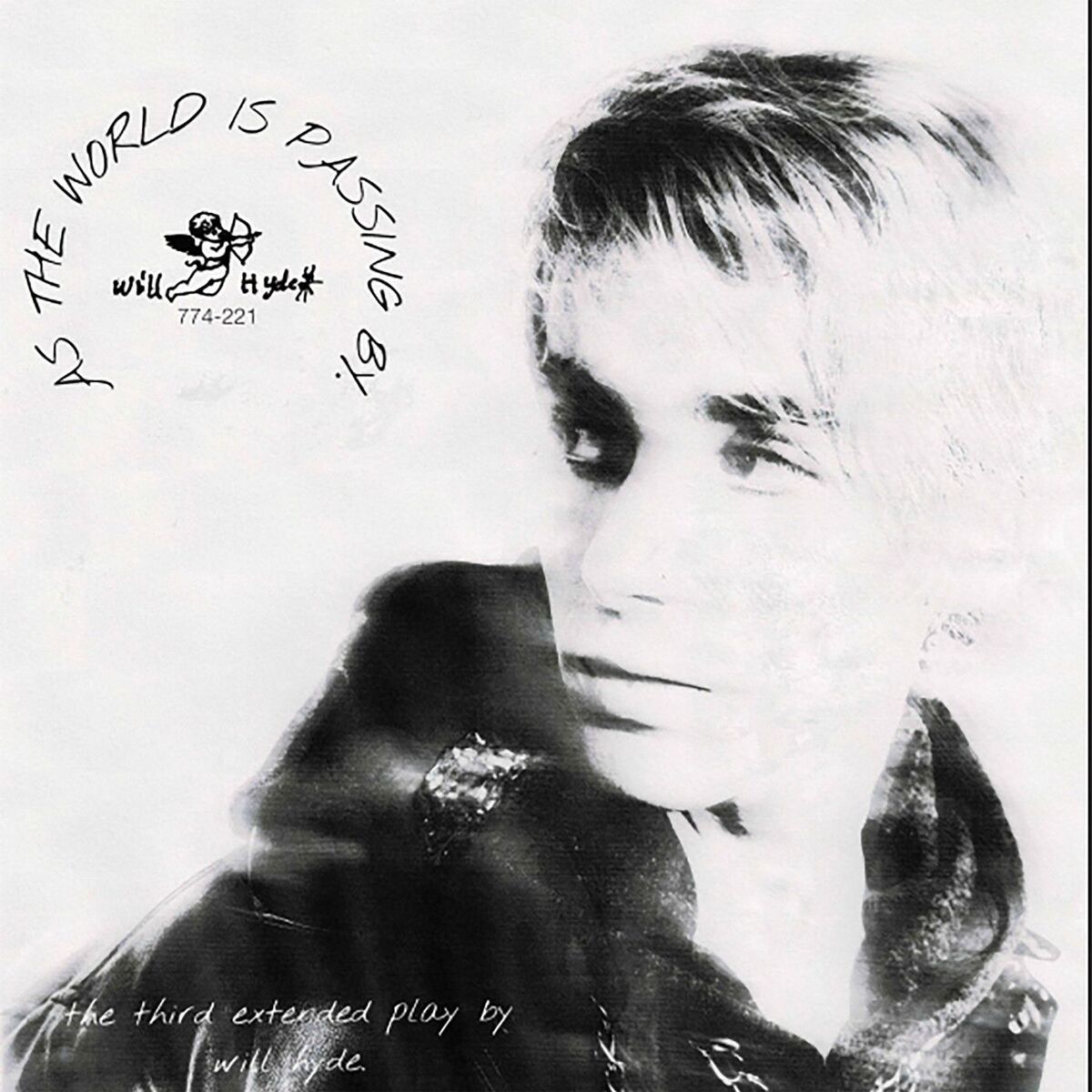 Album cover of kiss me before u go.