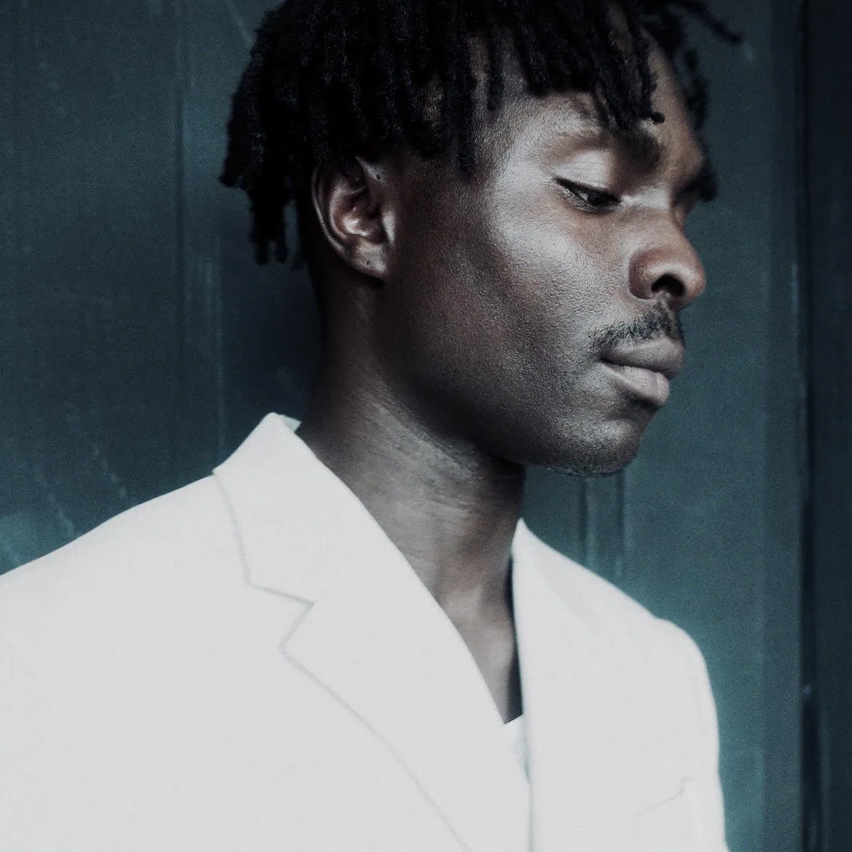 Analyze Love, Azekel