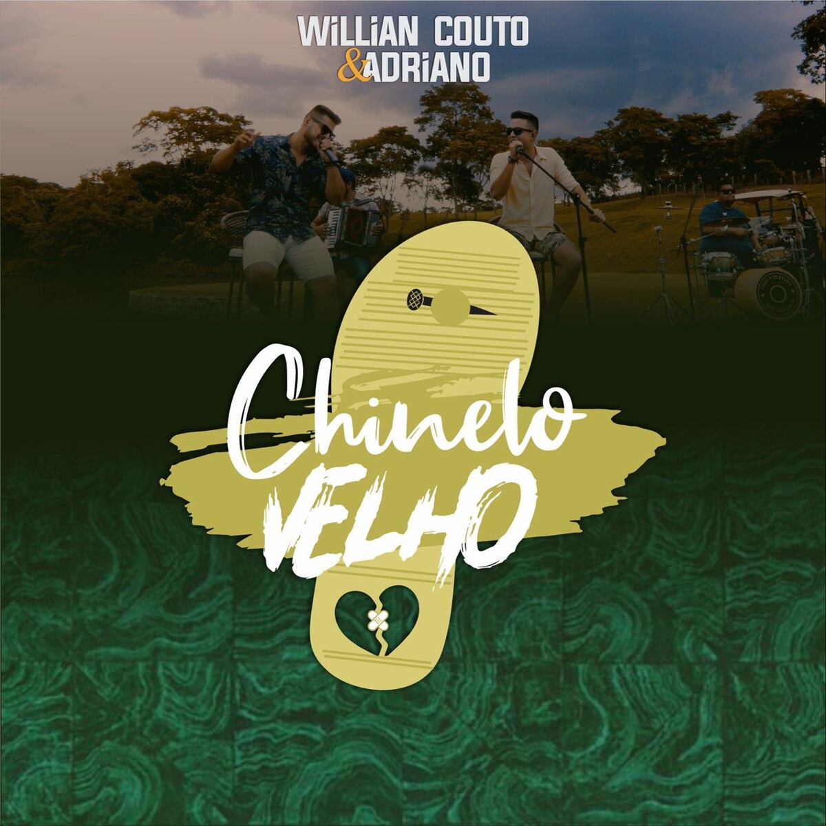 Album cover of Chinelo Velho