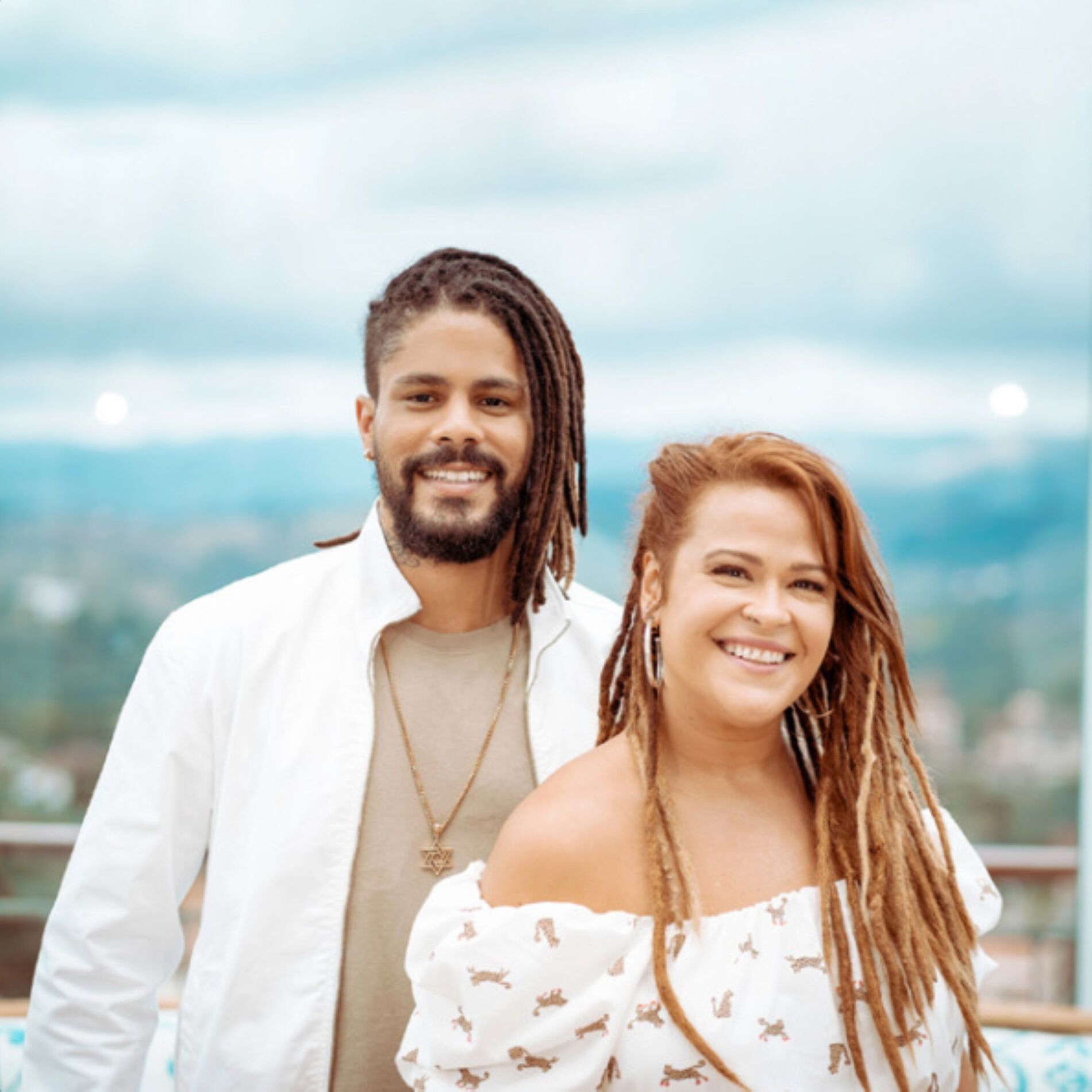 Album cover of Outras Vidas