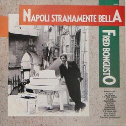 Cover of Napoli Stranamente Bella