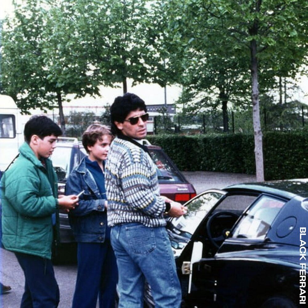 Picture of Black Ferrari