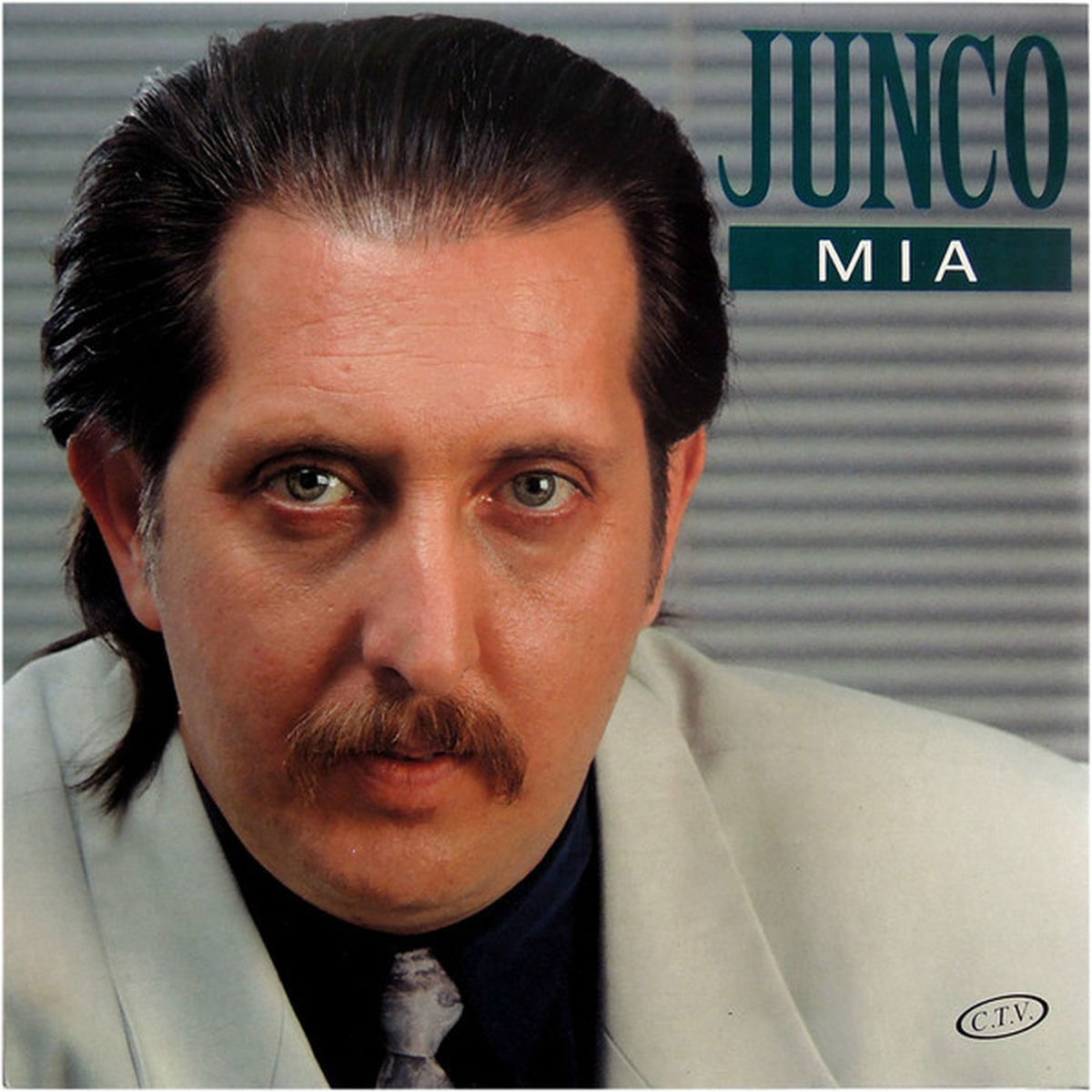 Album cover of Mia