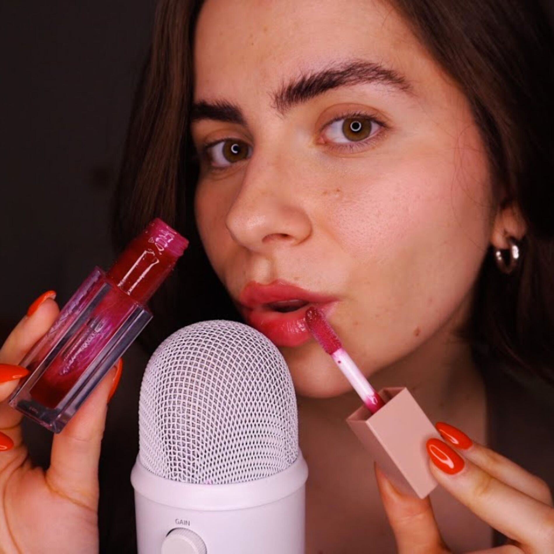 Album cover of ASMR Mouth Sounds Auf 200% Sensitivität