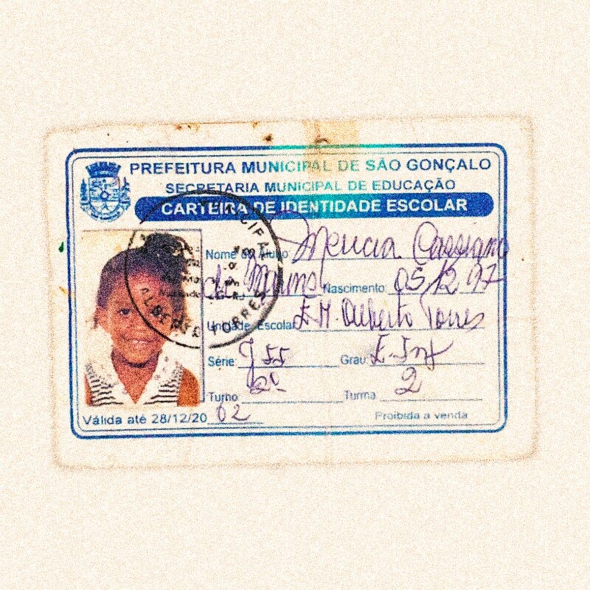 Album cover of É Paixão