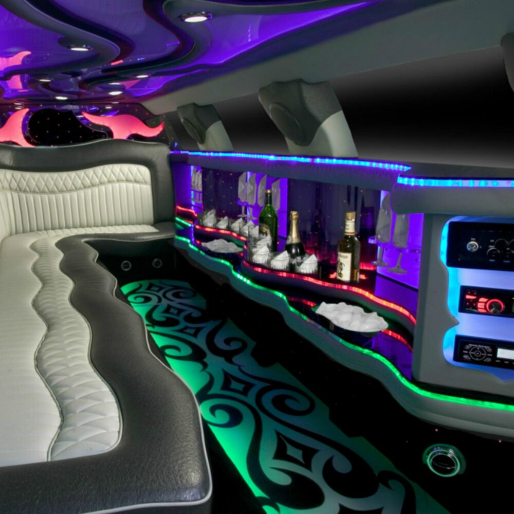 Picture of Long Limousines