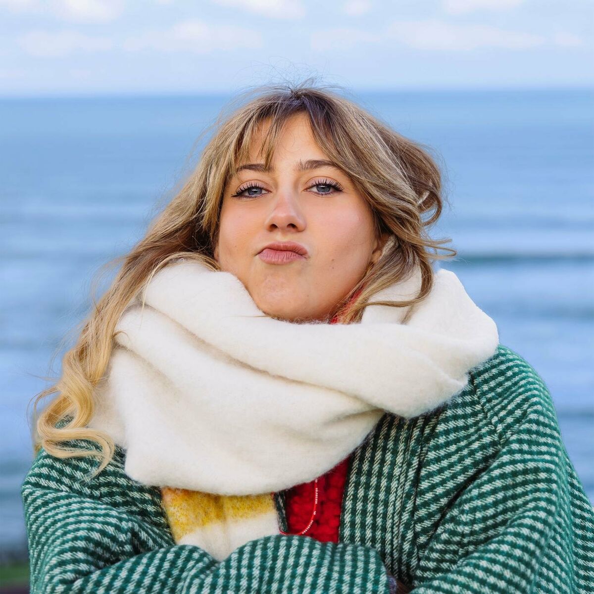 Album cover of Trop bonnes