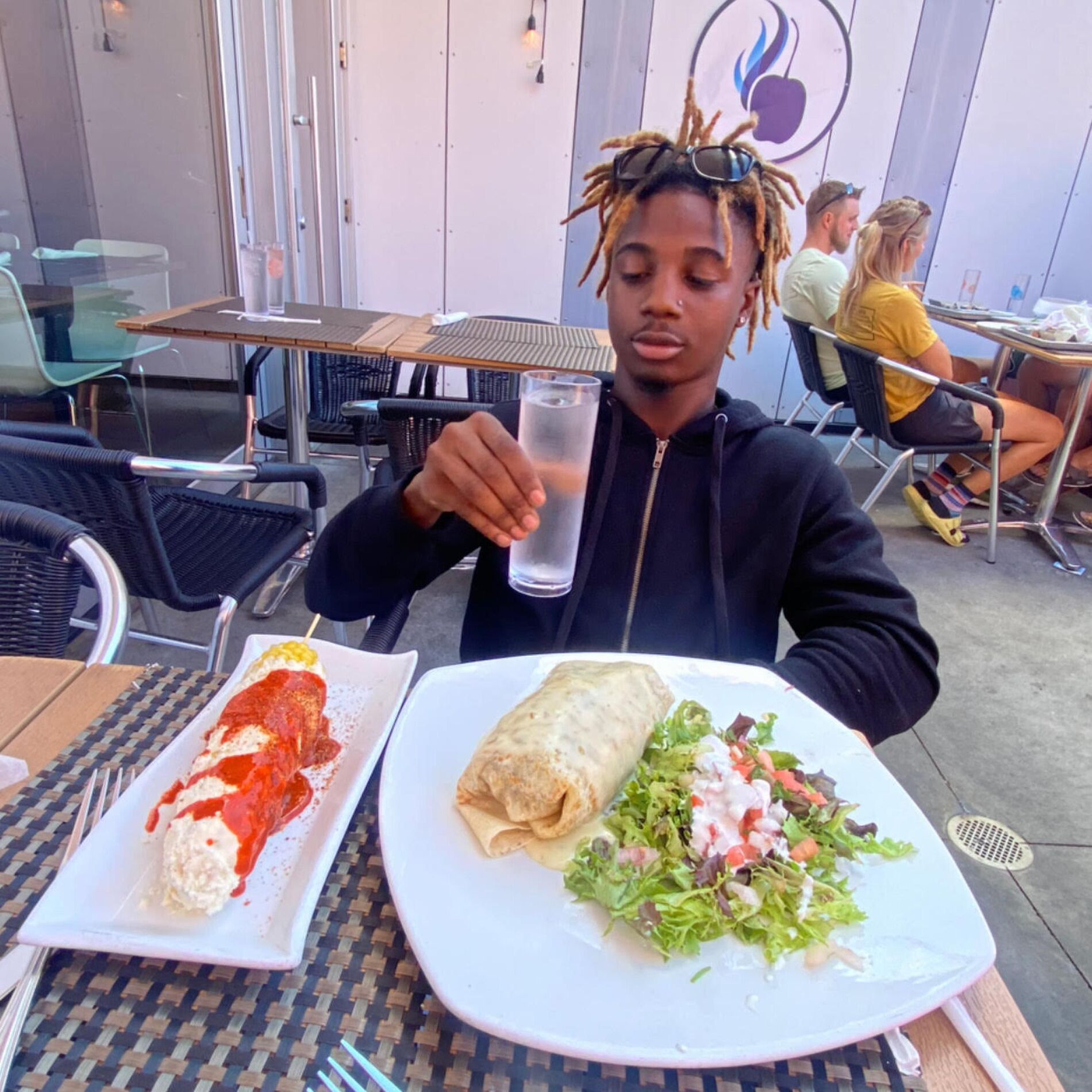 Album picture of acting like a fan