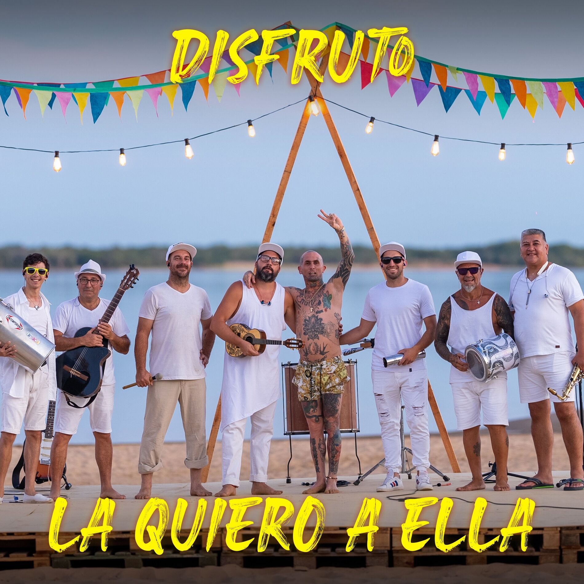 Album cover of Disfruto, La Quiero a Ella