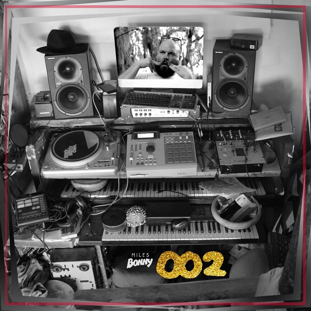 Picture of Corazón Metrónomo 002