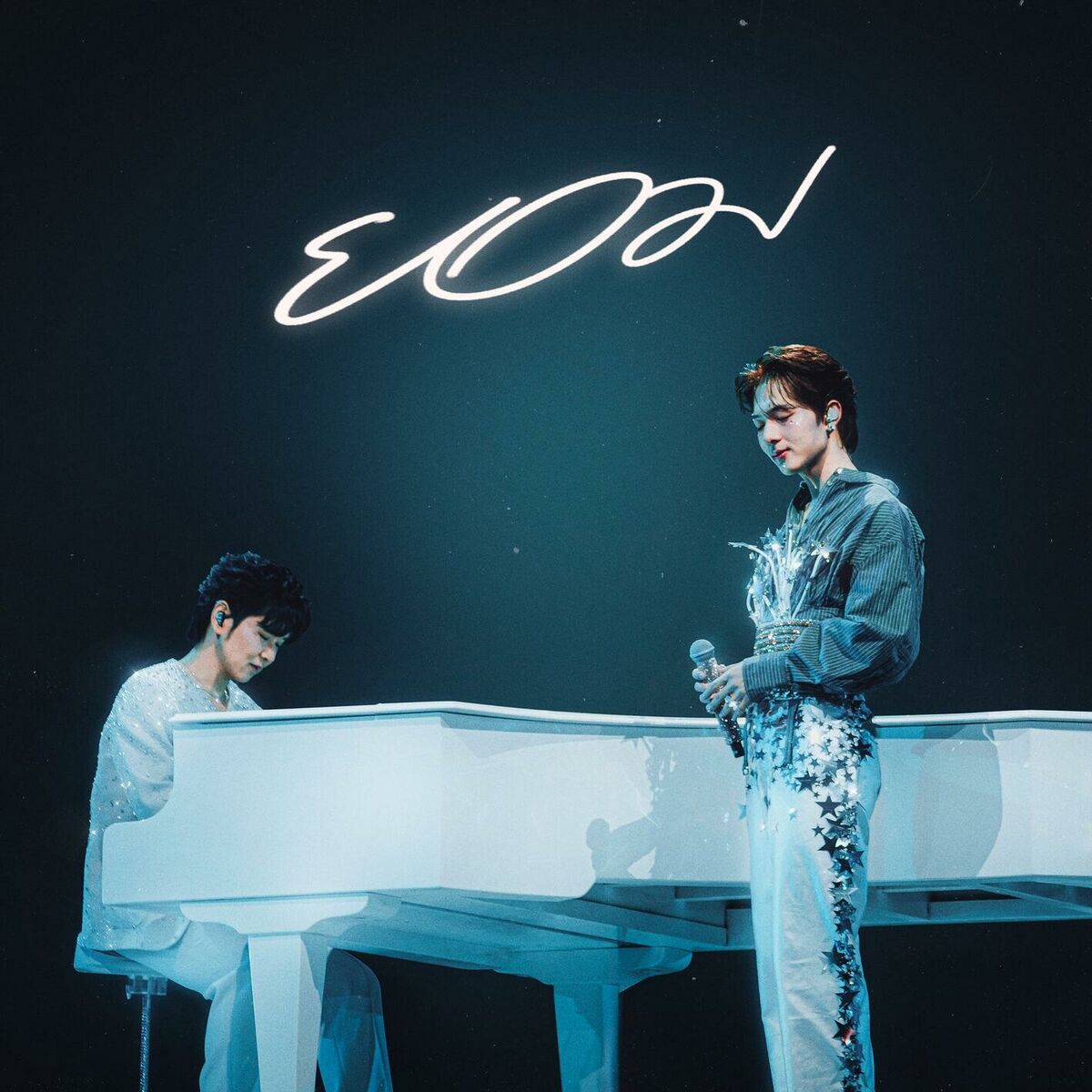 Album cover of ยอม (feat. NuNew)