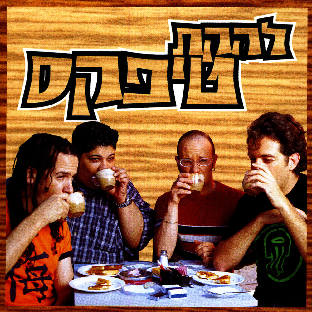 Picture of יושבים בבית קפה