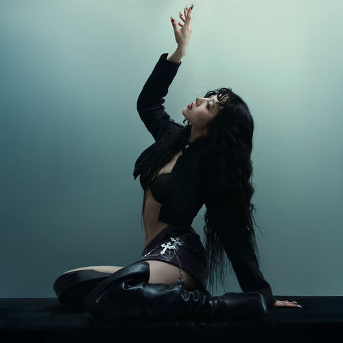 Jiji – UPSIDE DOWN