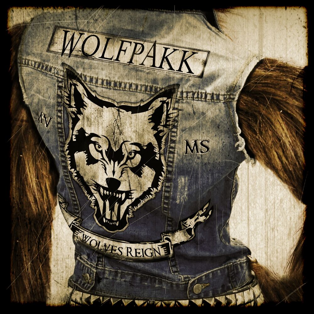 Picture of Wolves Reign
