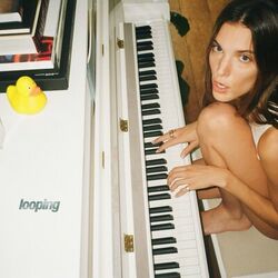 Cover of Looping