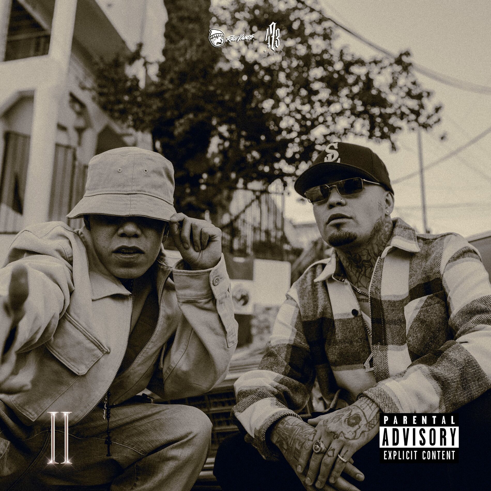 Album cover of Te Escondes