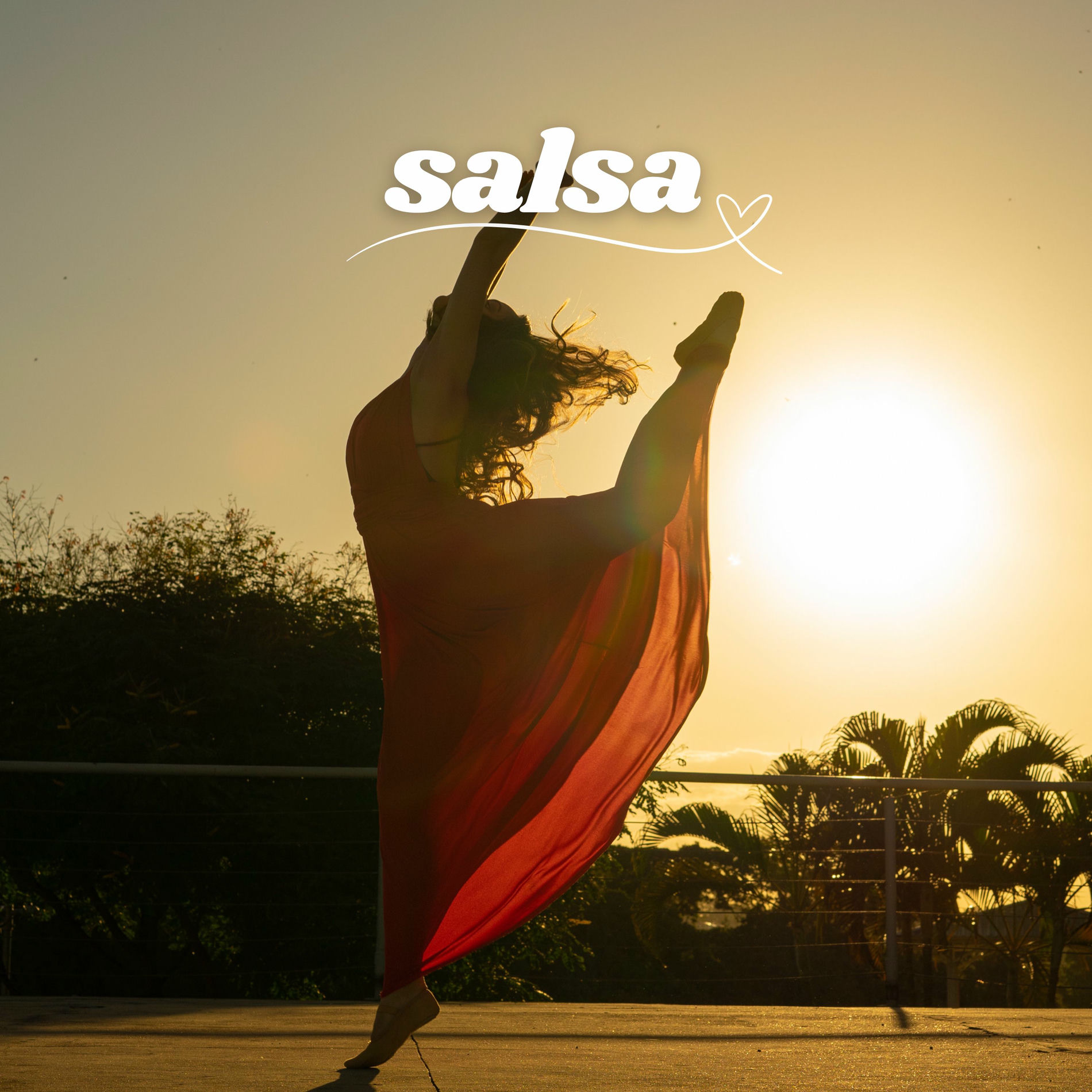 Album cover of Bailando Salsa Bajo la Luna con Sabor a Caribe