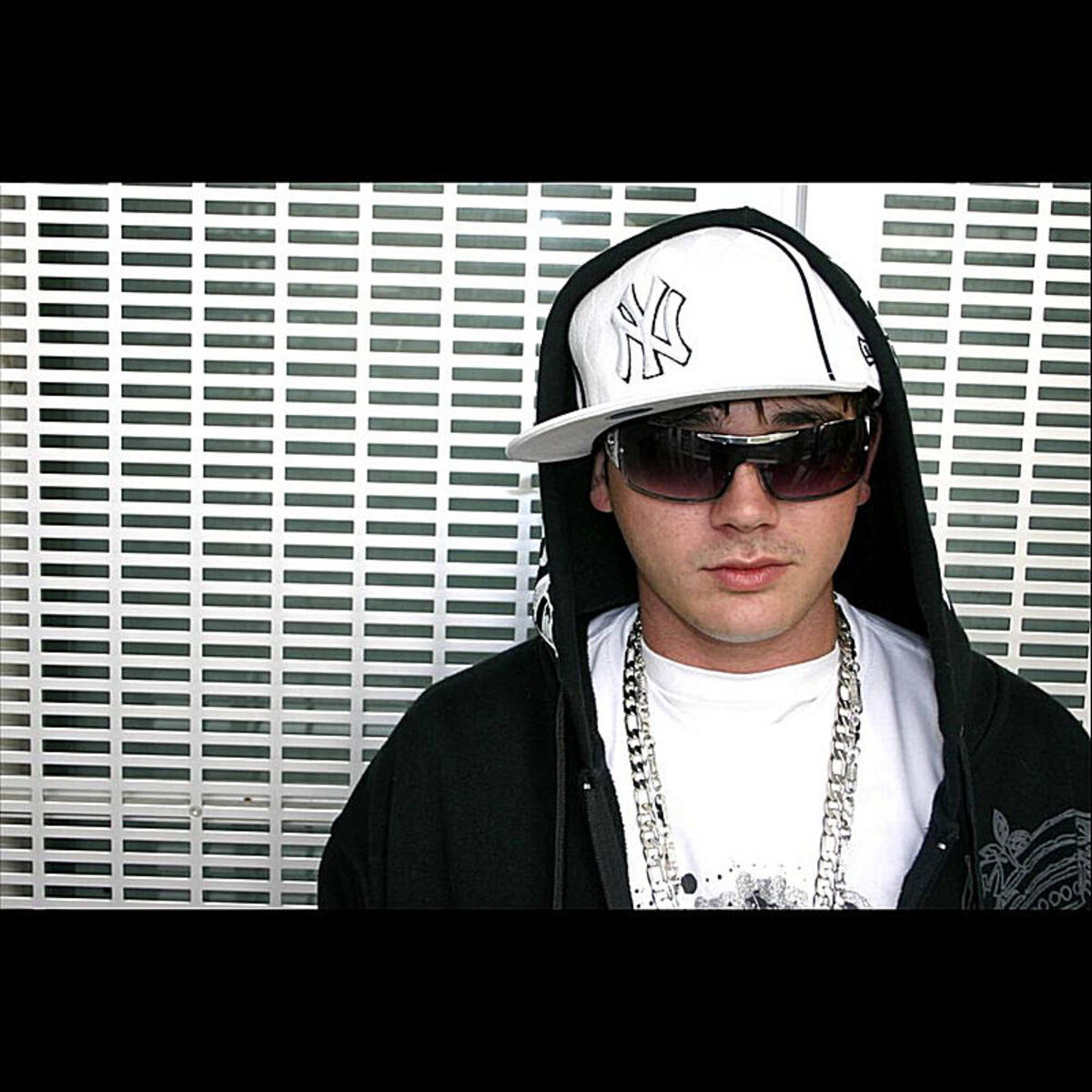 Ant Banks: albums, songs, concerts | Deezer