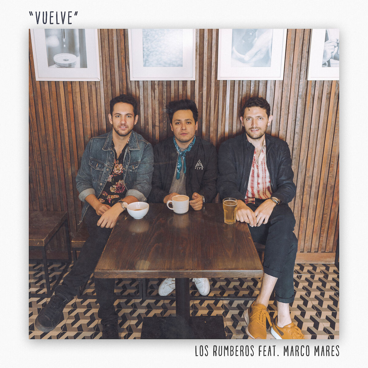Album cover of Vuelve