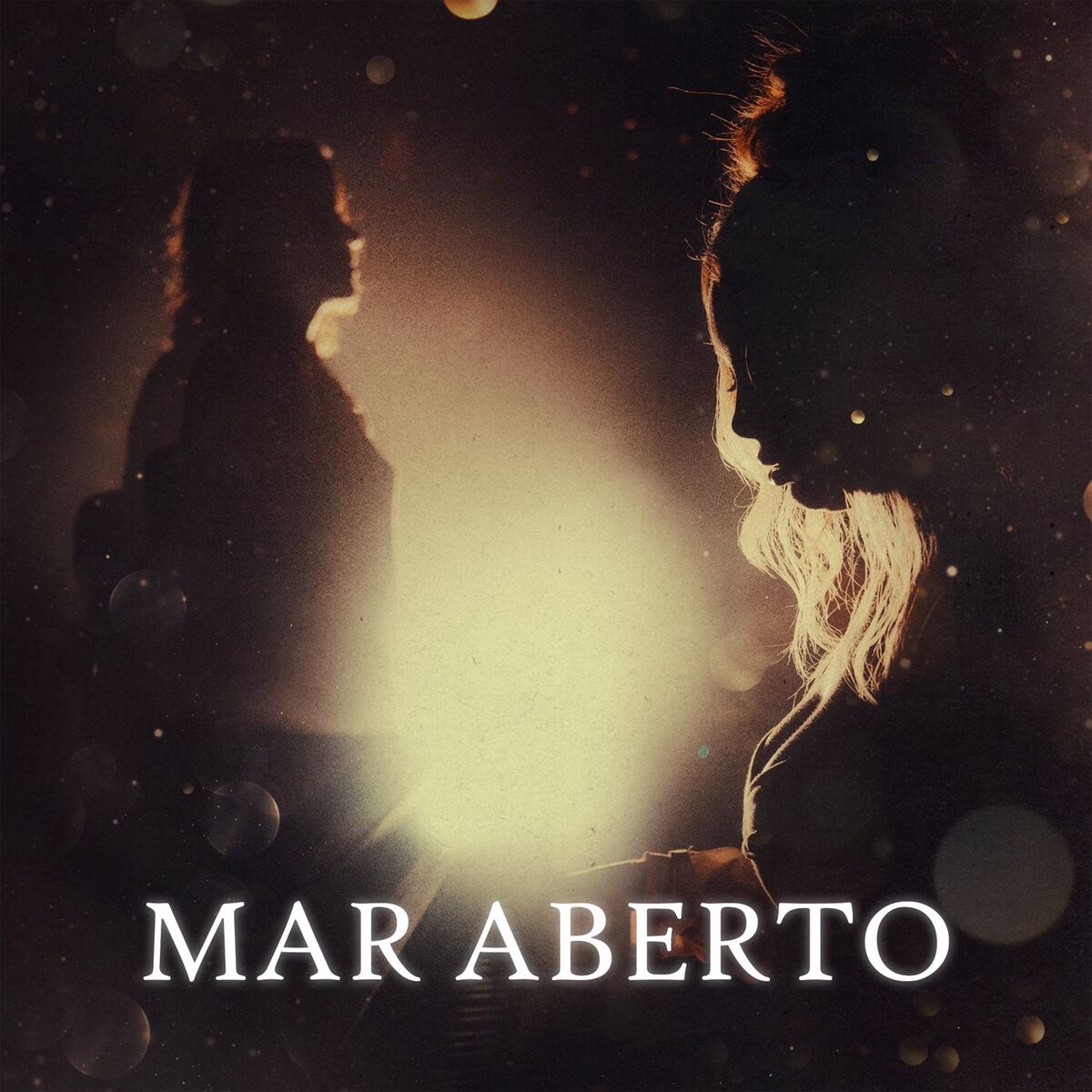 Album cover of O Amor Já Se Mudou Pra Cá