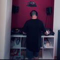DISFRUTANDO DEL VINILO by LEWAS, cover art