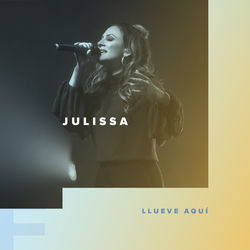 Portada del álbum Llueve Aqu&iacute; (Live)