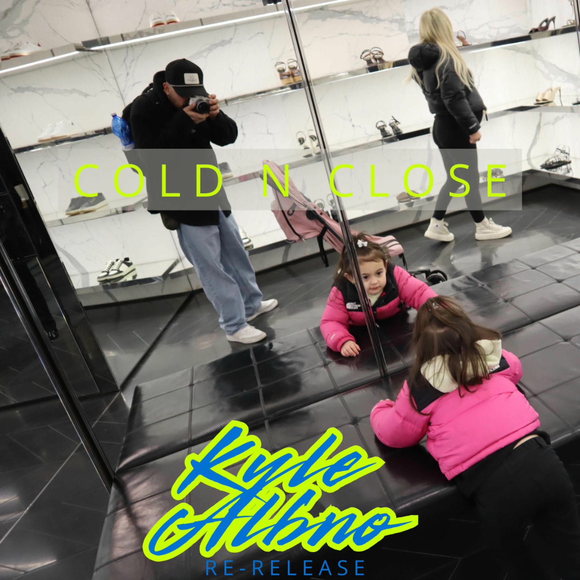 Album cover of COLD N CLOSE (feat. Paige)