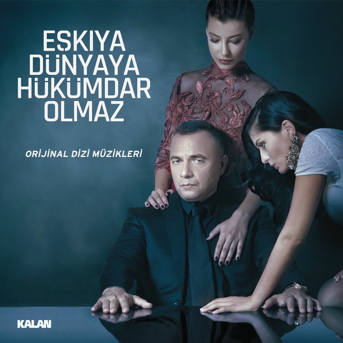 Album cover of Eşkiya Dünyaya Hükümdar Olmaz