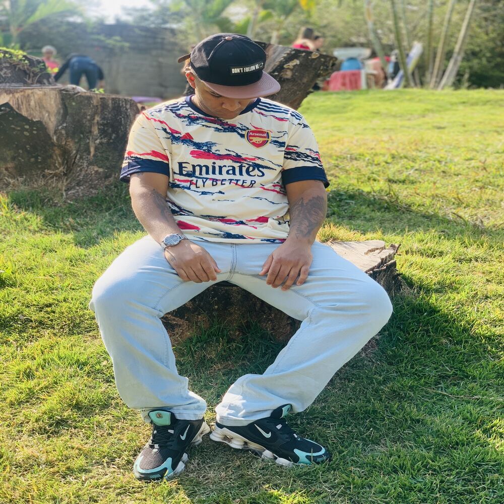 Picture of De Manhãzinha Com Minha Blusa